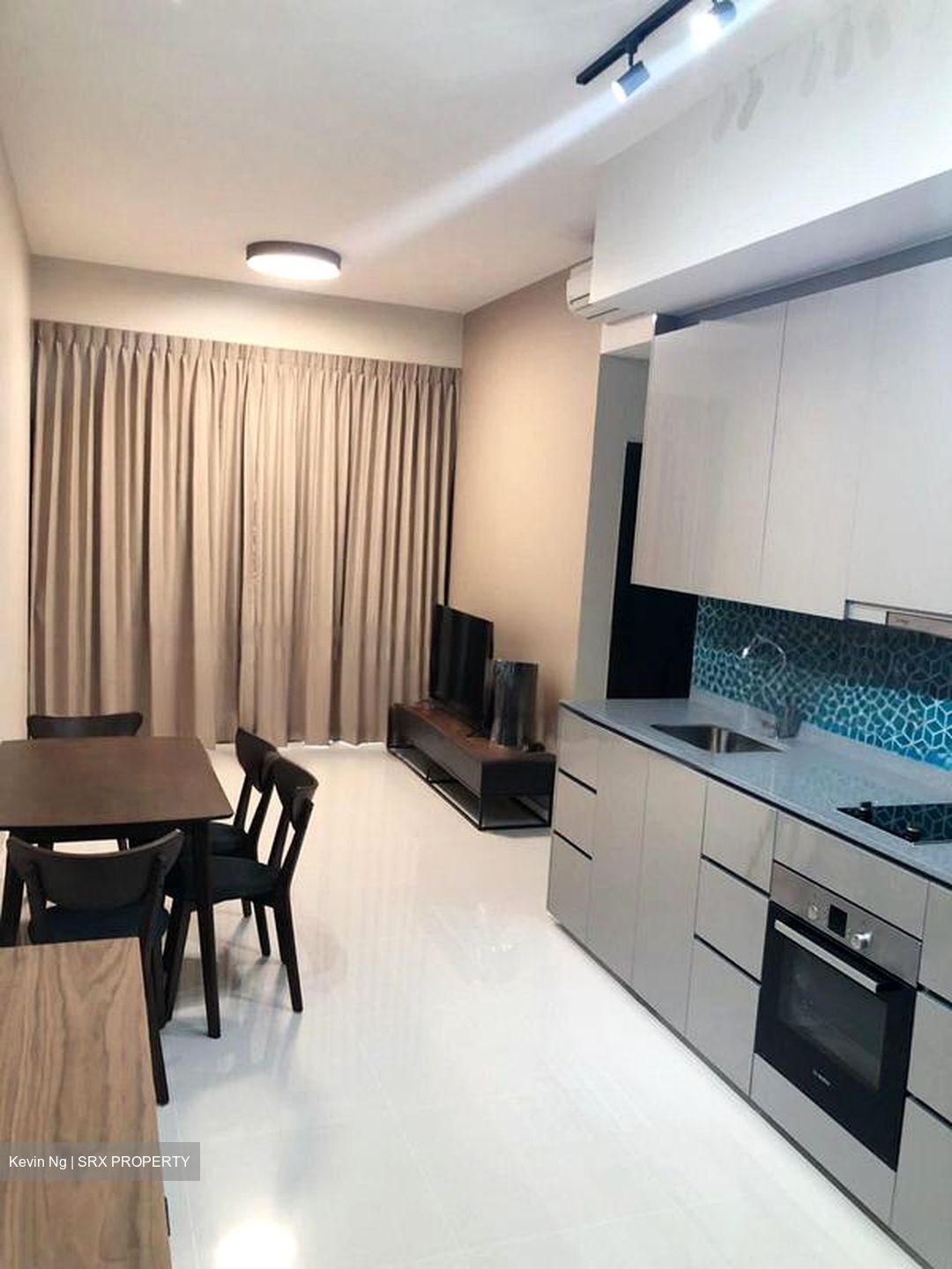 Straits Mansions (D15), Apartment #458569091